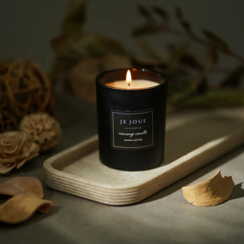 Je Joue Luxury Massage Candle  Jazm N  Lily